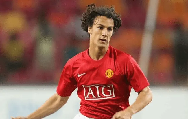 rodrigo-possebon-cau-thu-brazil-tung-thi-dau-cho-doi-tuyen-mu-min_11zon